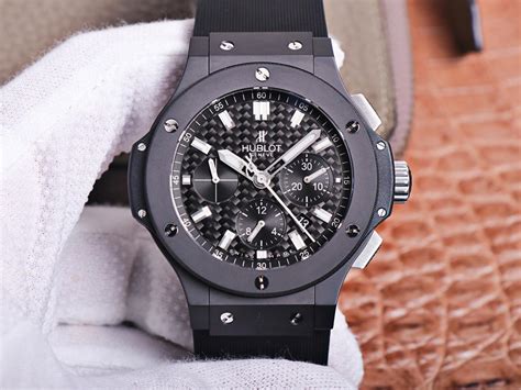 hublot big bang all black carbon replica